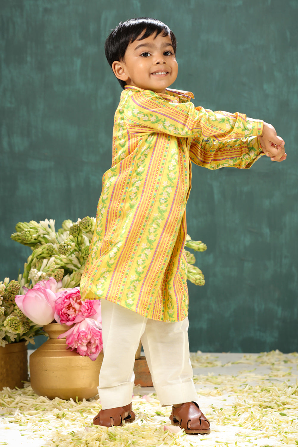 Boys Yellow Stripe Print Pathani Kurta Pajama Set