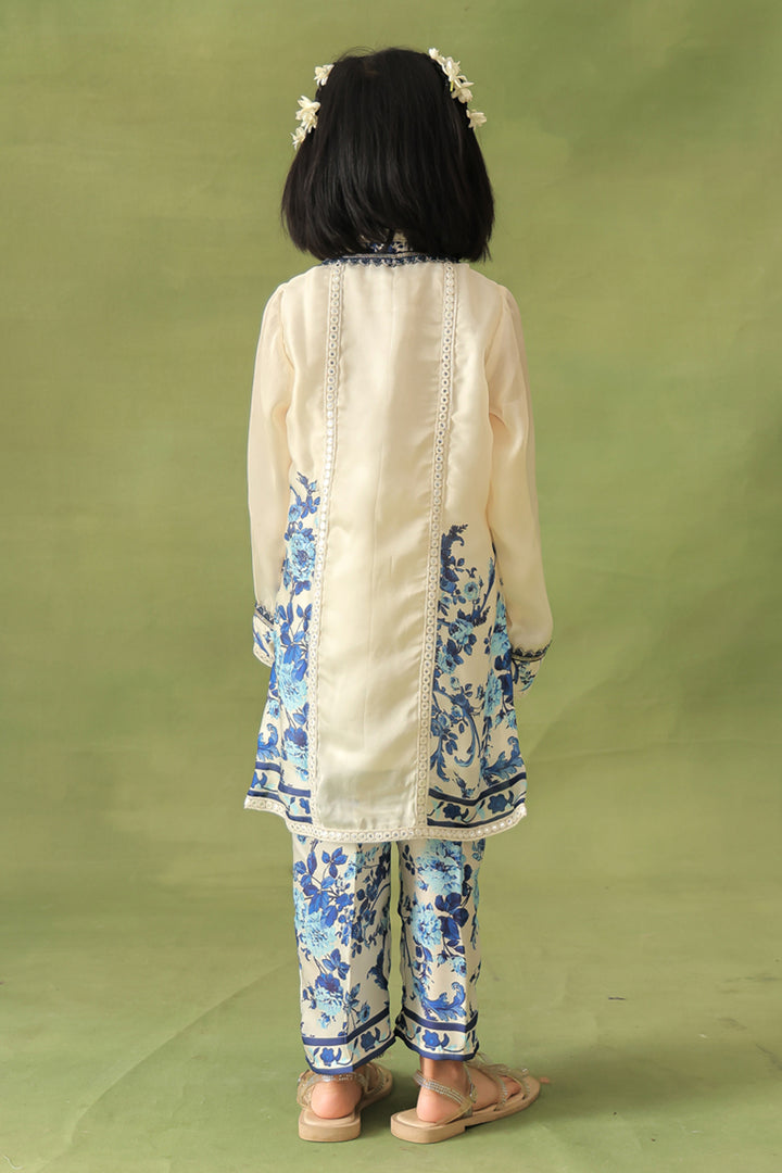 Morrocan Print Kurta With Straight Cut Pant Set