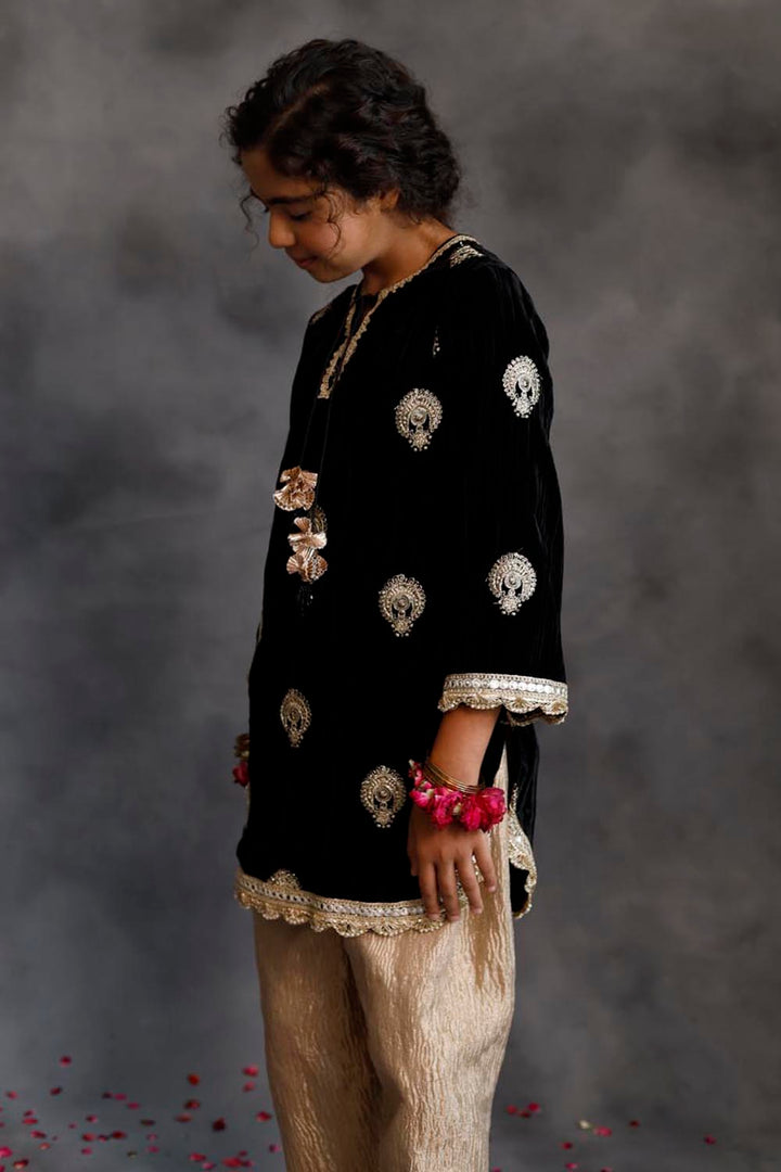 Short Black Velvet Kurta With Salwar Set