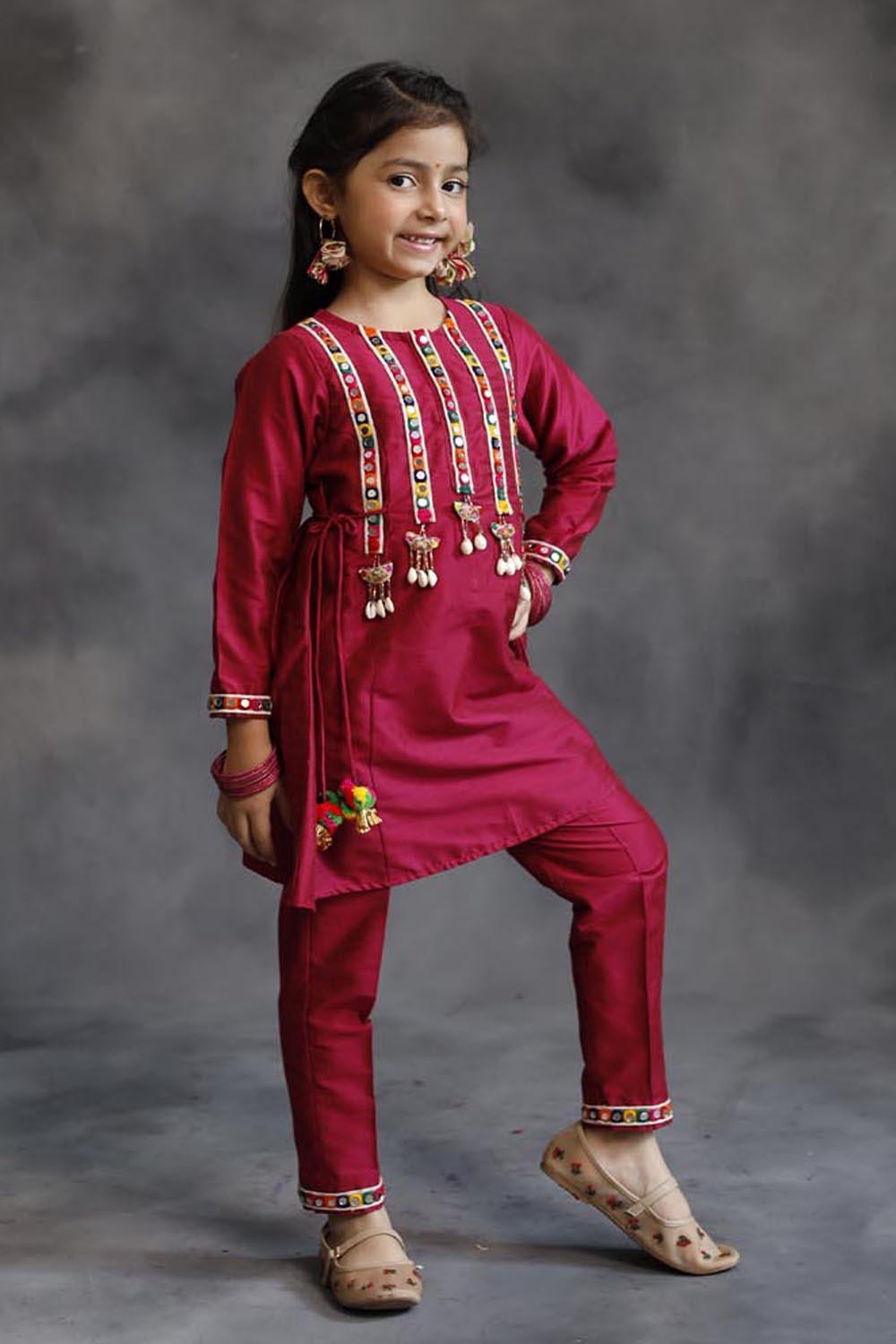 Pink Mirror Borders Kurta With Pants Set