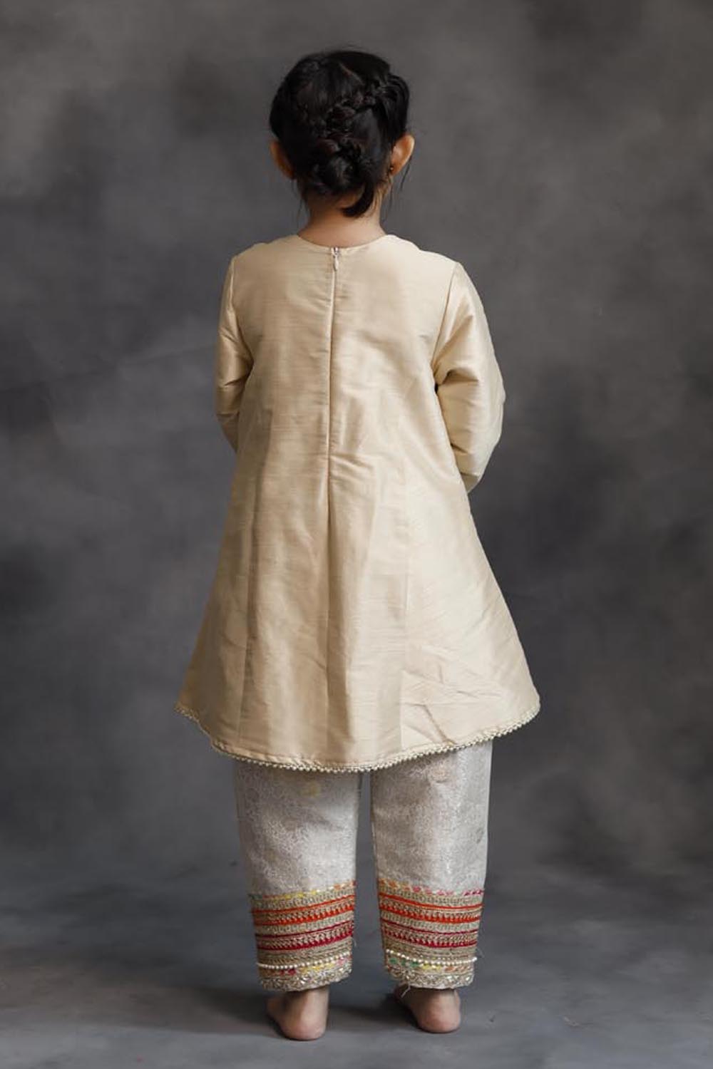 Rangeen Kurta 3-Piece Set