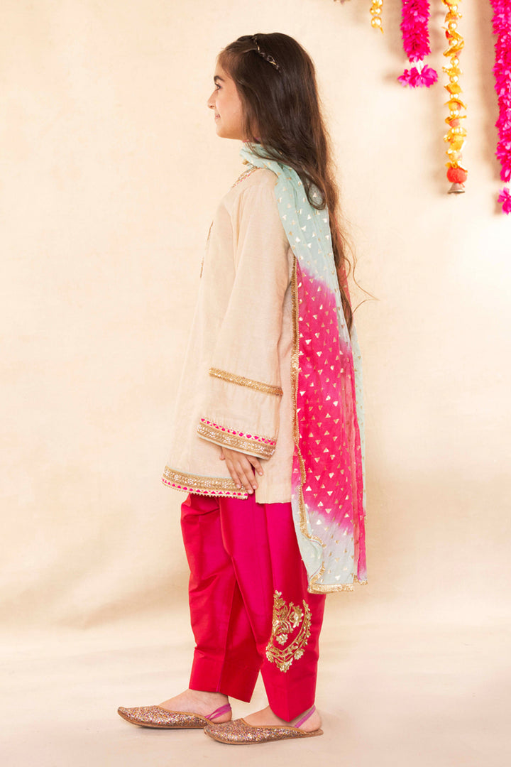 Beige Gold Kurta With Contrast Rani Pink Salwar Set