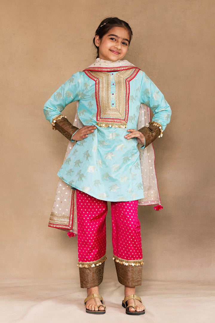 Firozi Kurta With Fuchsia Salwar & Ivory Dupatta Set