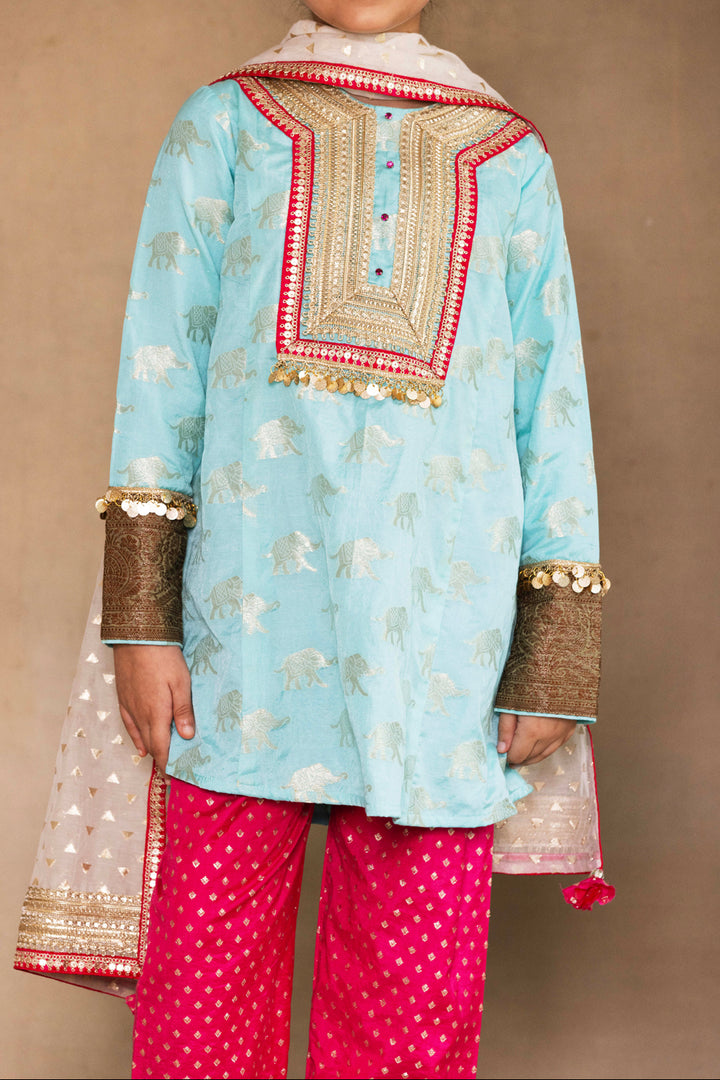 Firozi Kurta With Fuchsia Salwar & Ivory Dupatta Set