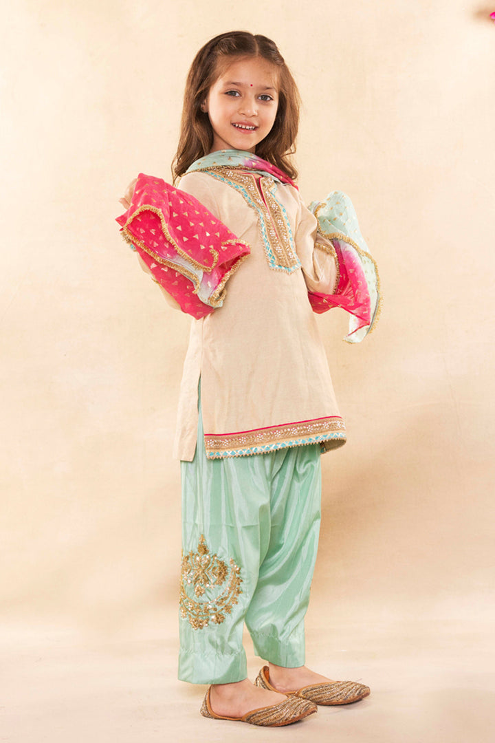 Beige Gold Kurta With Contrast Firozi Salwar Set