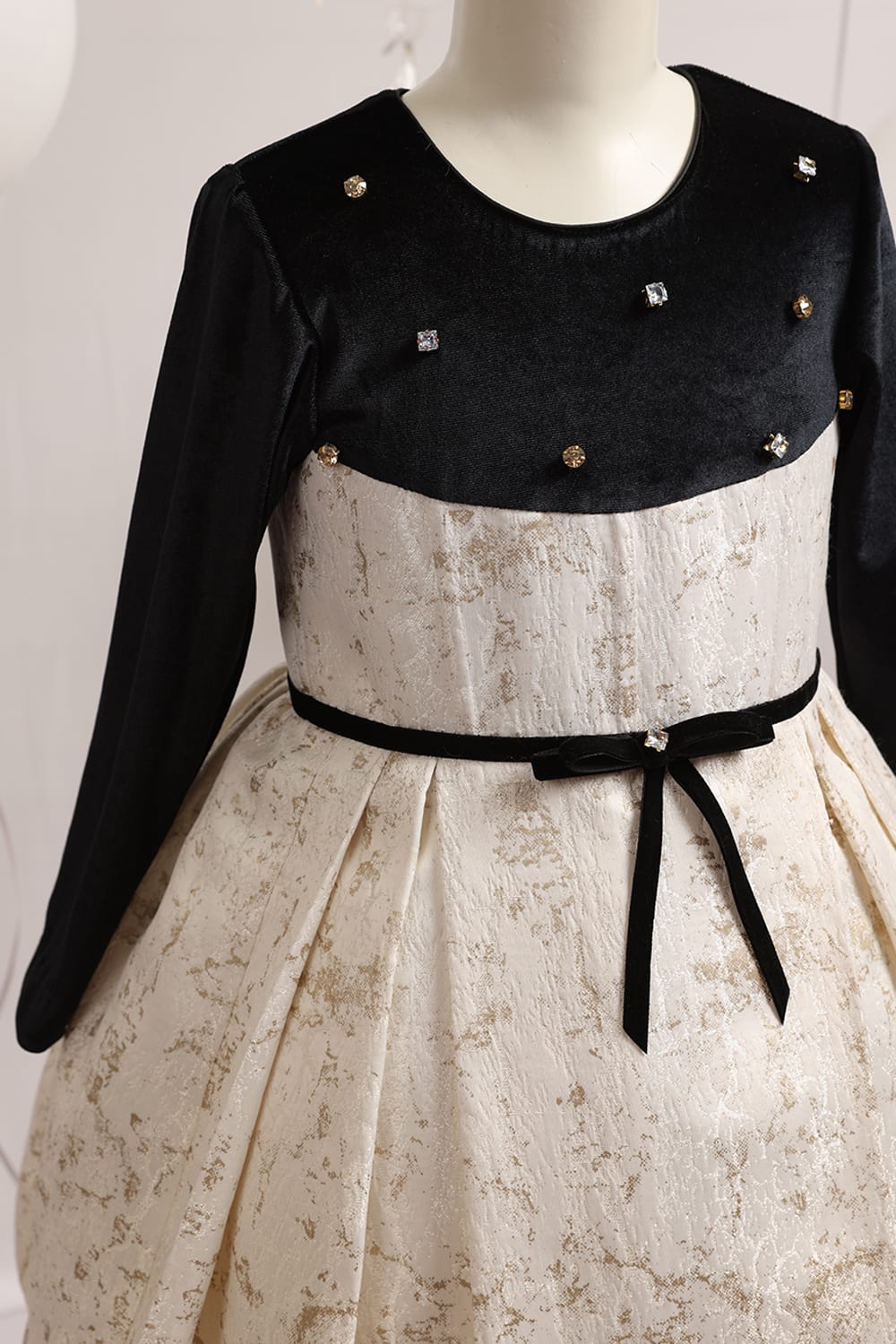 A Royal Winter Dress – Black Designer Dress for Girls | PNK – Isha Arora India