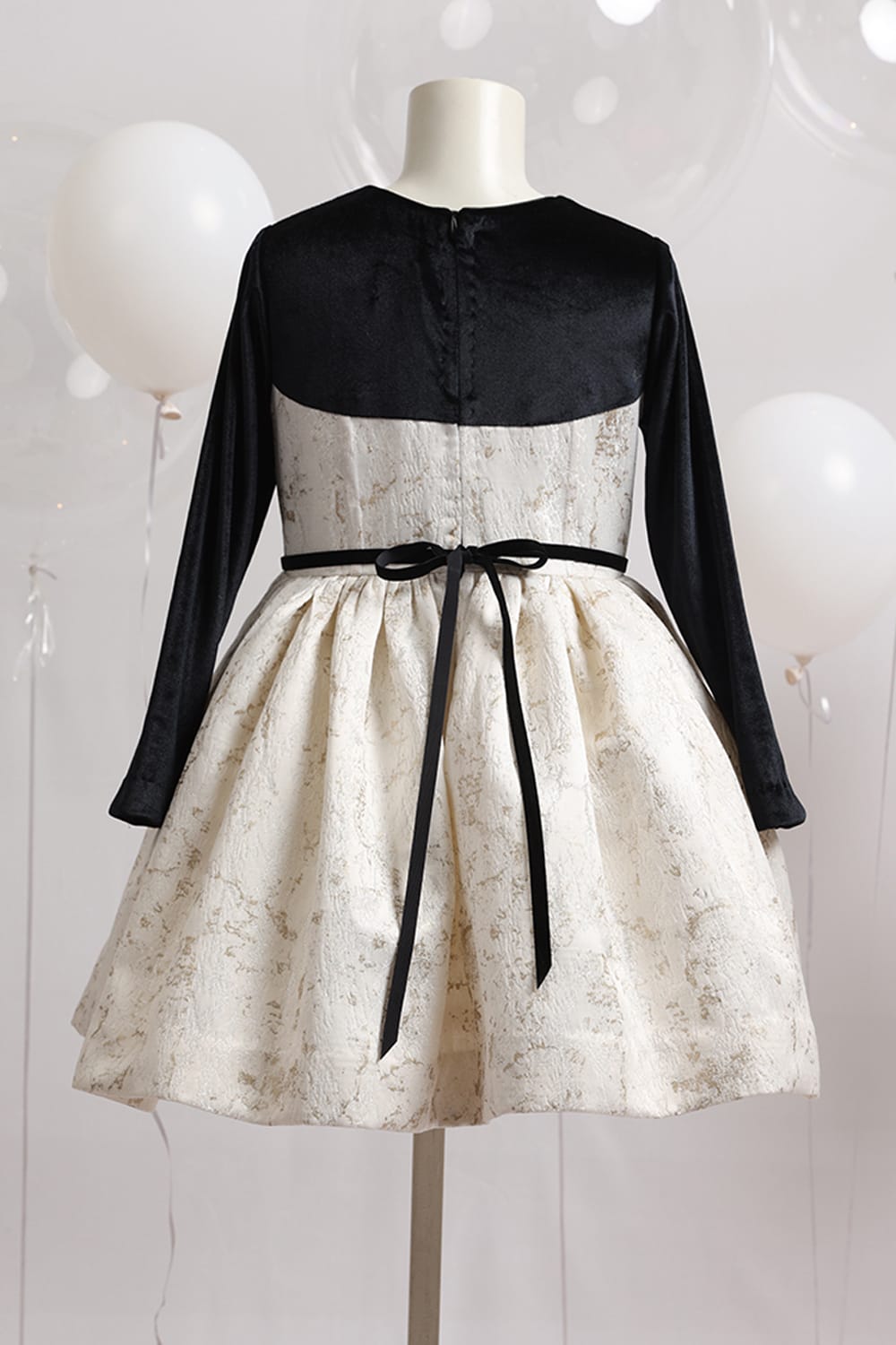 A Royal Winter Dress – Black Designer Dress for Girls | PNK – Isha Arora India