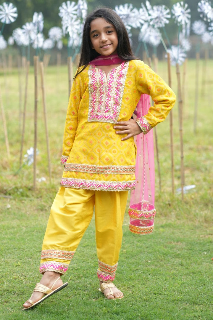 Bright Yellow Kurta With Matching Salwar & Contrast Dupatta – Yellow Kids Kurta Set | PNK – Isha Arora India