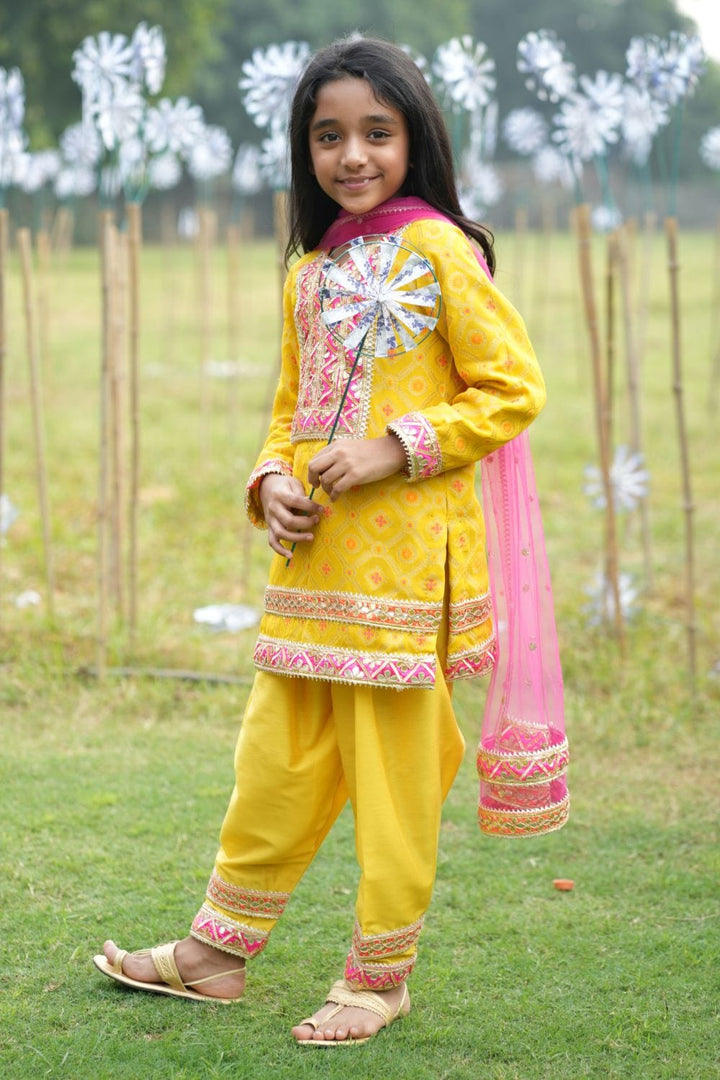 Bright Yellow Kurta With Matching Salwar & Contrast Dupatta – Yellow Kids Kurta Set | PNK – Isha Arora India