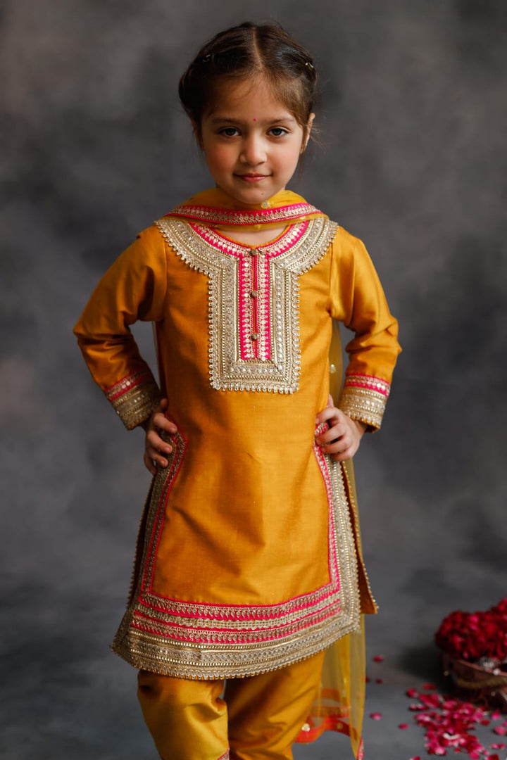 Haldi Yellow Kurta With Gold & Pink Borders Set – Yellow Kids Kurta Set | PNK – Isha Arora India