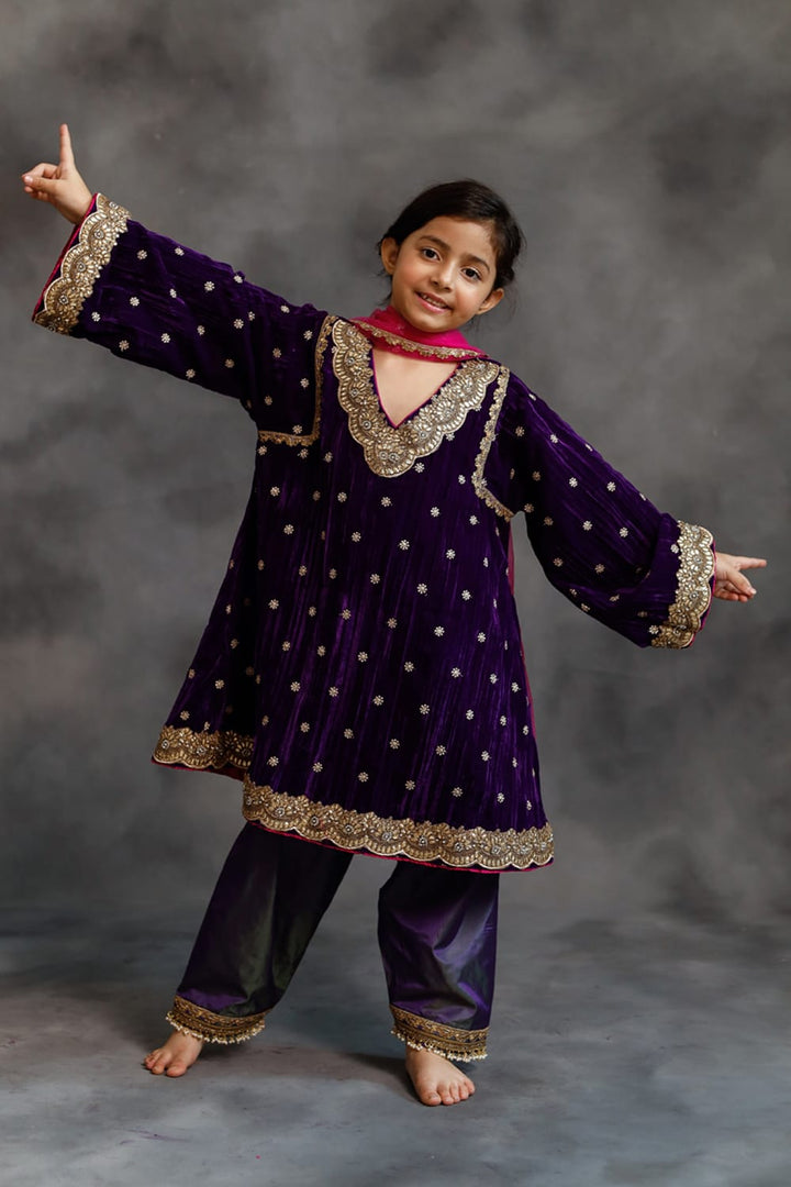 Purple Kurta & Salwar Set – Purple Kids Kurta Set | PNK – Isha Arora India