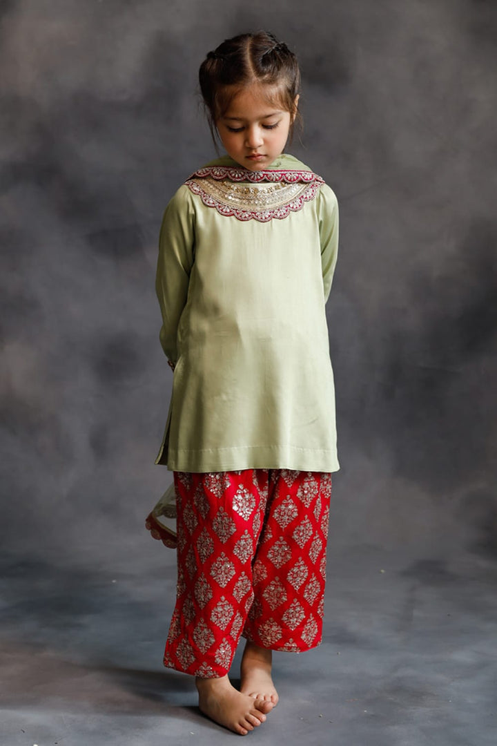 Sage Green Kurta With Rani Pink Farshi Salwar Set – Green Kids Kurta Set | PNK – Isha Arora India