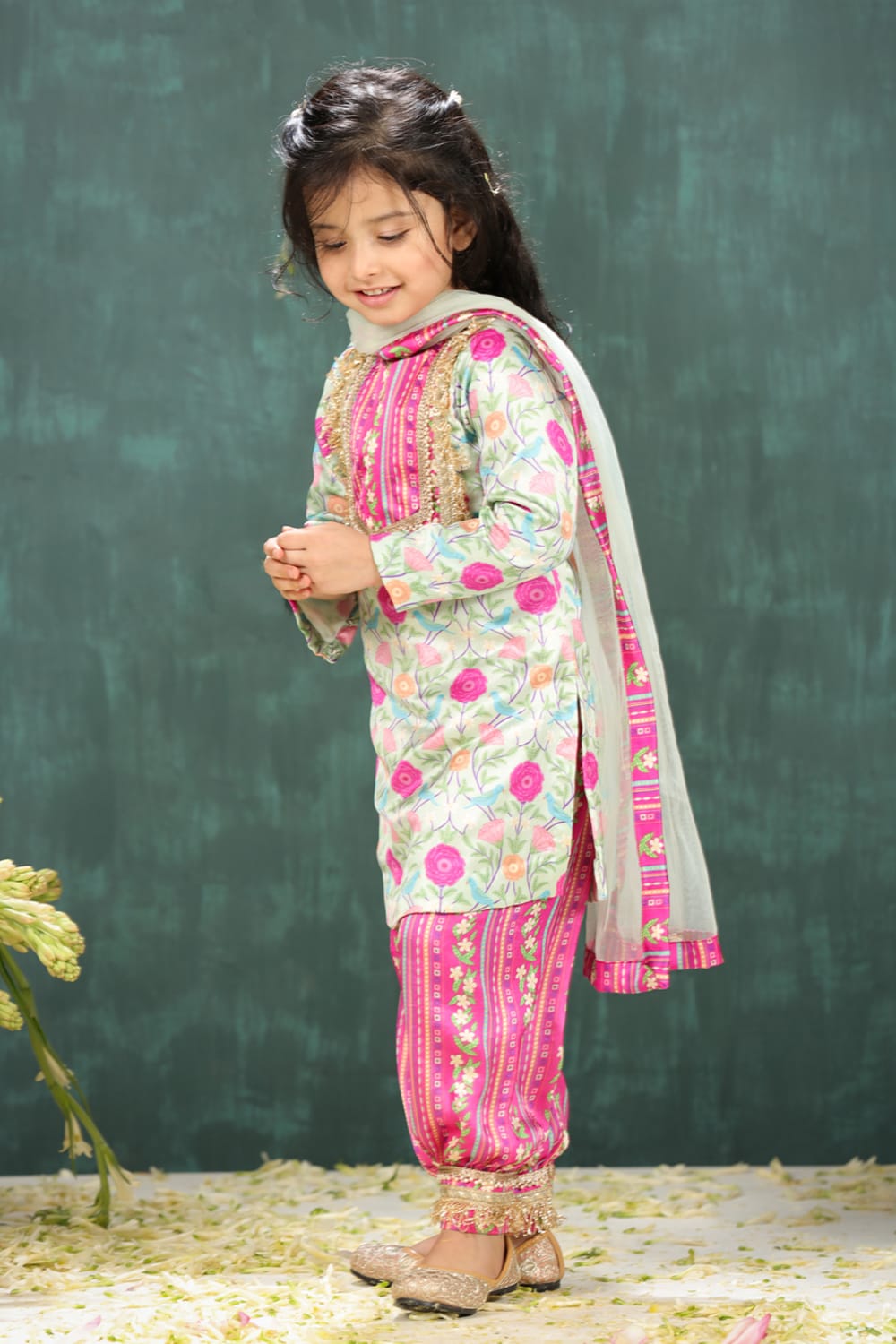 Sage Green Print Kurta With Rani Coordinated Stripe Yoke & Salwar Set – Yellow Kids Kurta Set | PNK – Isha Arora India