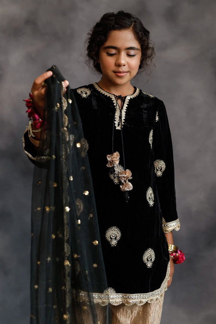 Short Black Velvet Kurta With Salwar Set – Black Kids Kurta Set | PNK – Isha Arora India