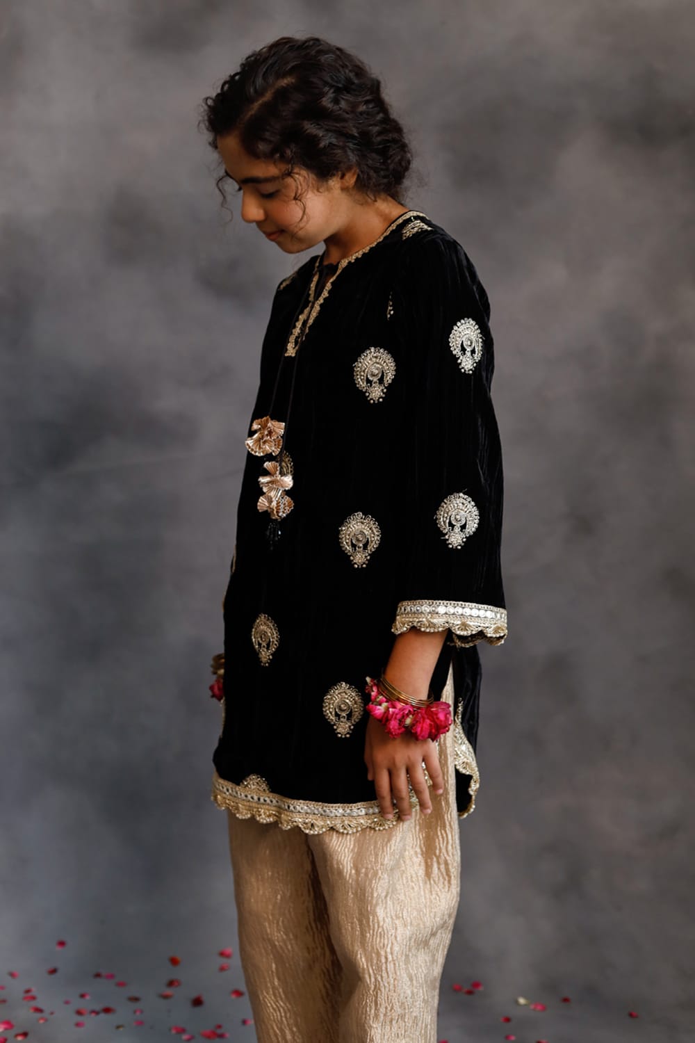 Short Black Velvet Kurta With Salwar Set – Black Kids Kurta Set | PNK – Isha Arora India