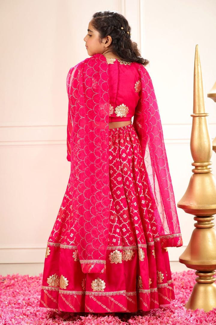 Rani Pink Kamal 3 Pc Lehenga Set – Pink Kids Lehenga Set | PNK – Isha Arora India