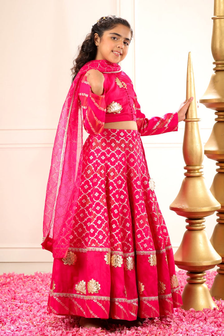 Rani Pink Kamal 3 Pc Lehenga Set – Pink Kids Lehenga Set | PNK – Isha Arora India