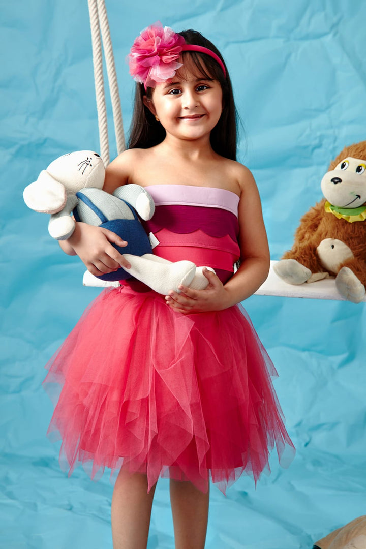 Little Miss Mermaid Co-Ord Set – Pink Top & Skirt Set for Girls | PNK – Isha Arora India